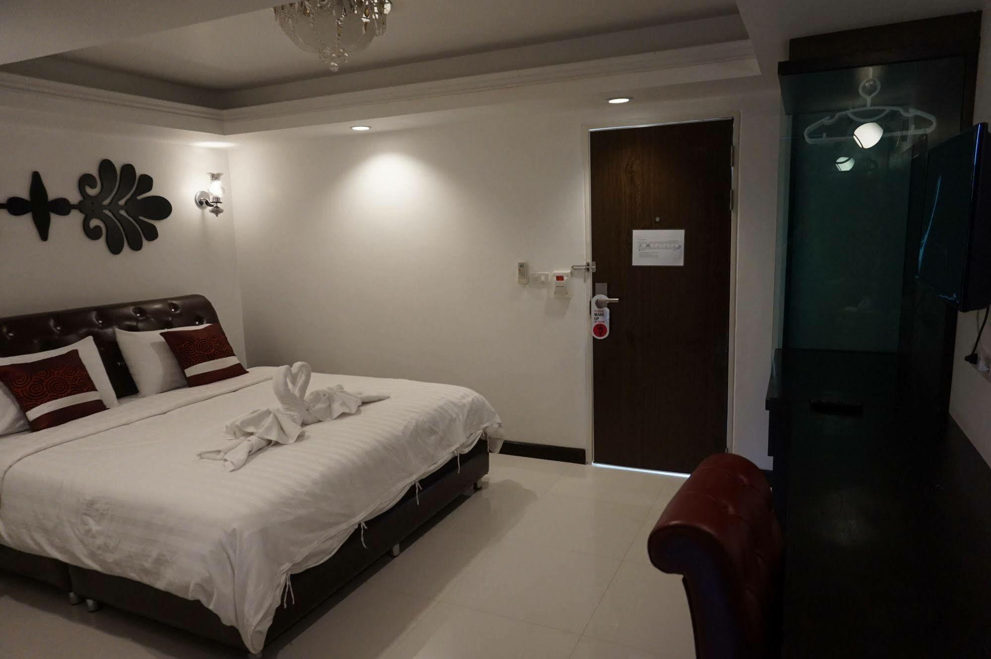 Samranchaykhong Hotel Mukdahan Dış mekan fotoğraf